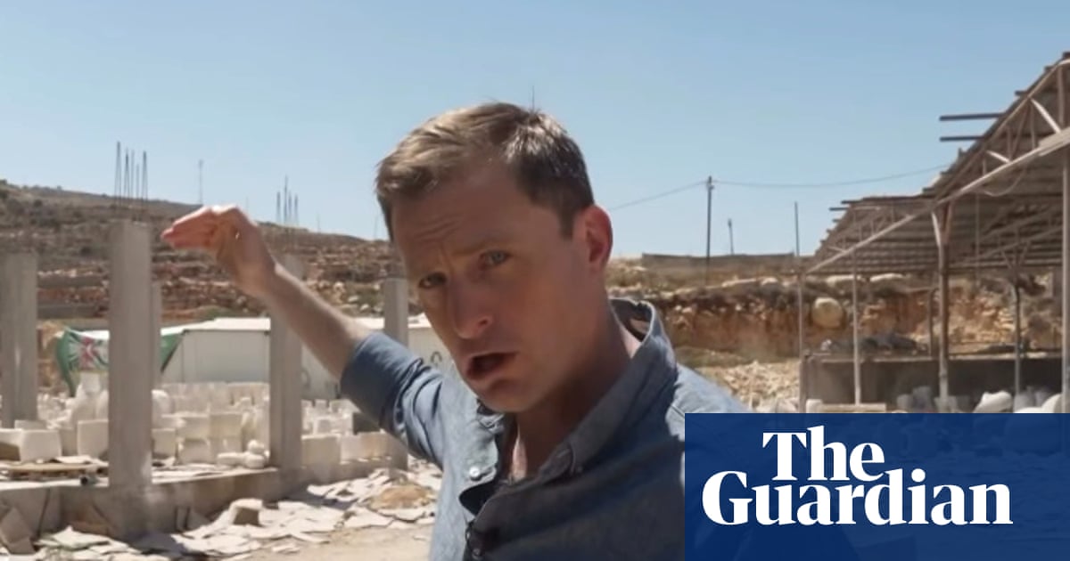 Палестинская женщина и команда NBC News якобы подверглись нападению на Западном берегу